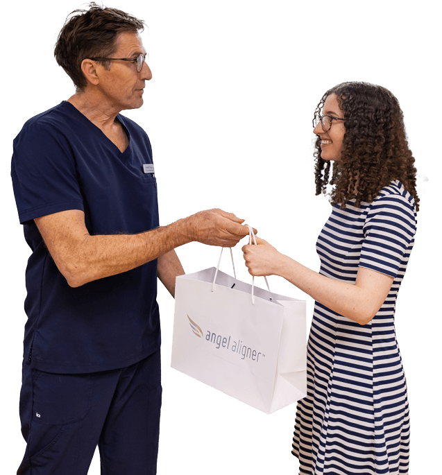 Conveniently Removable clear aligners